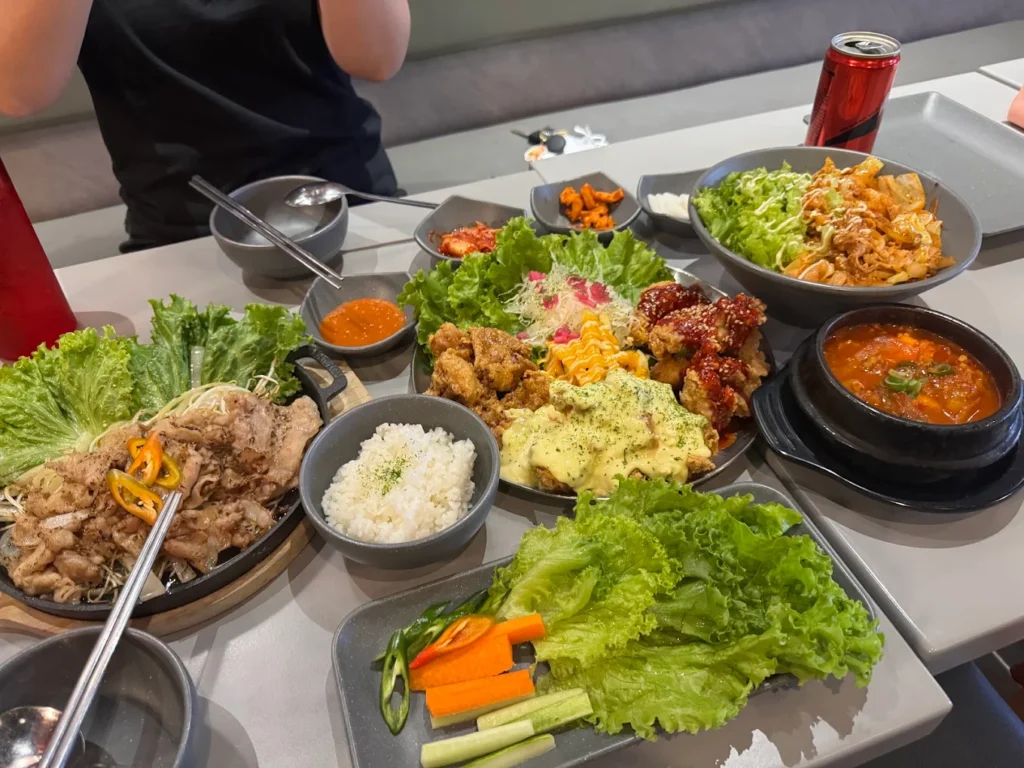 nha-hang-han-quoc-quan-go-vap 9