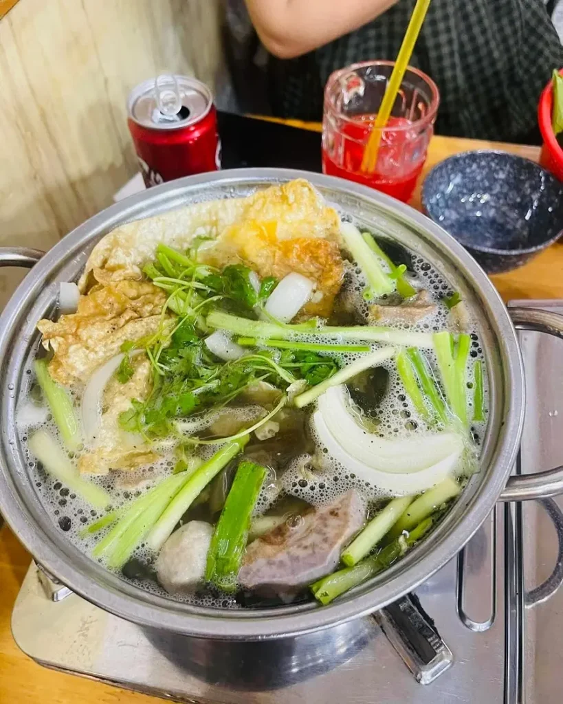 lau-ngon-quan-binh-thanh 2