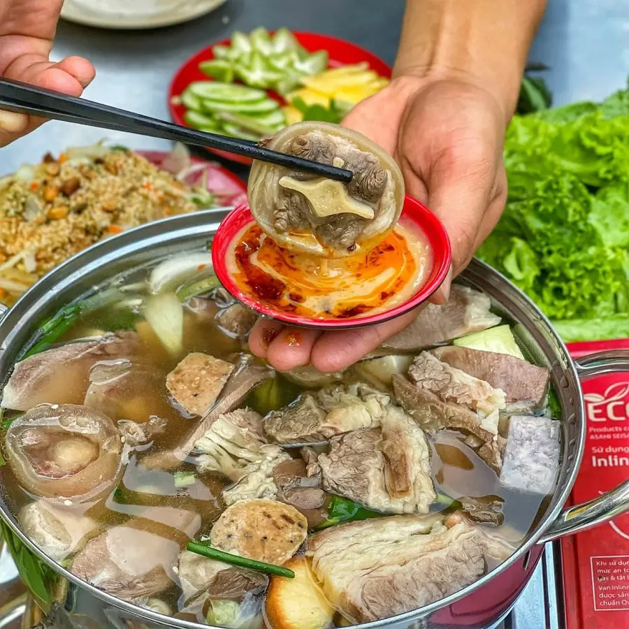 lau-ngon-quan-binh-thanh 4