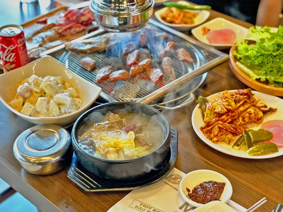 meat-plus-aeon-mall-ha-dong 5