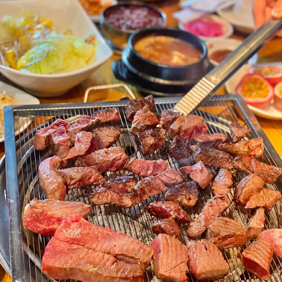 meat-plus-ha-noi-4
