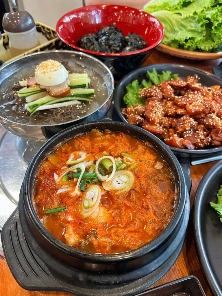nha-hang-han-quoc-yeolkwang-4