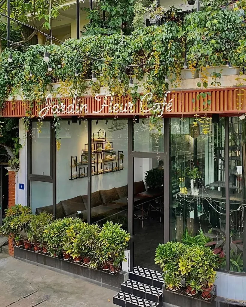 quan-cafe-long-bien 9