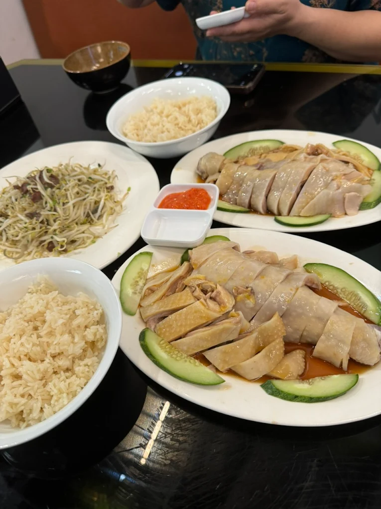 quan-com-ga-ngon-ha-noi-4