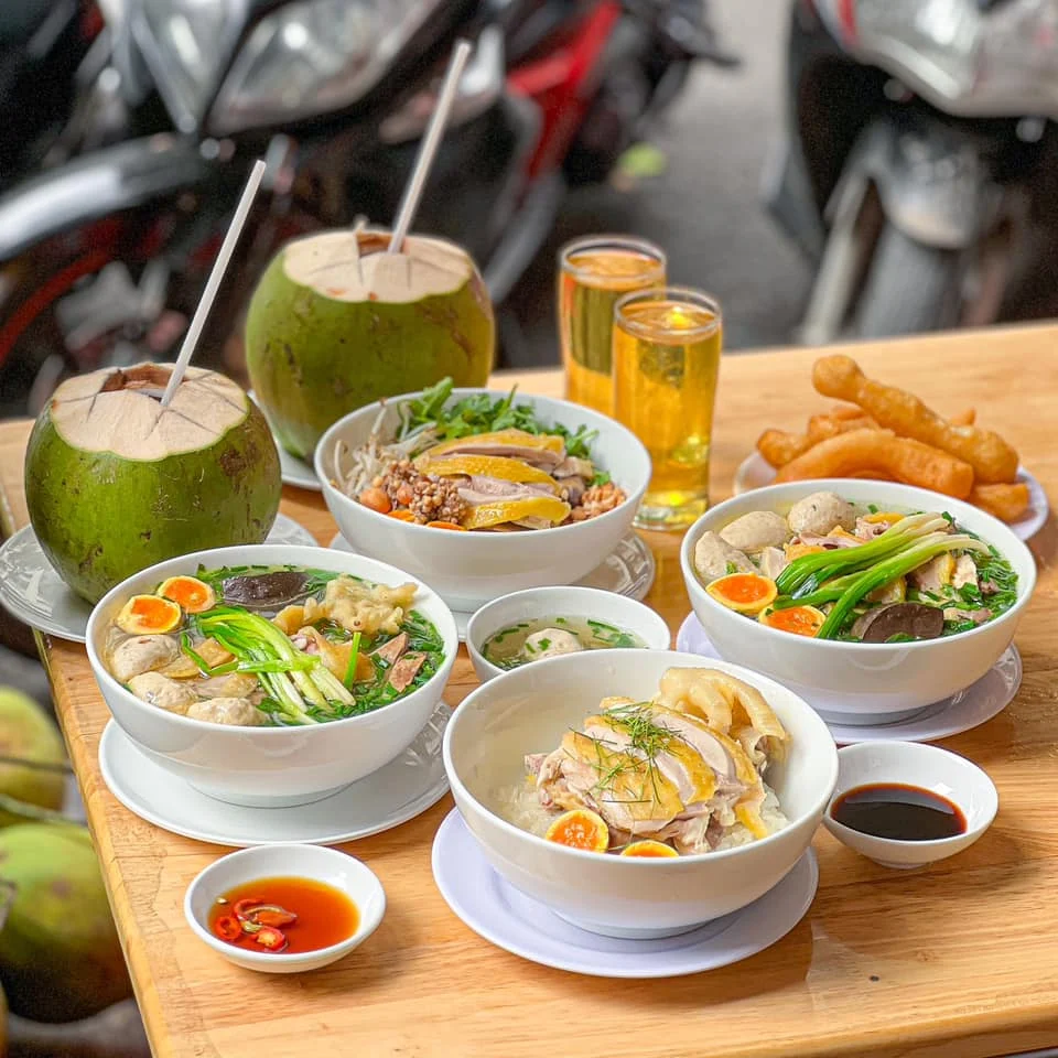 quan-pho-ga-ngon-ha-noi-2