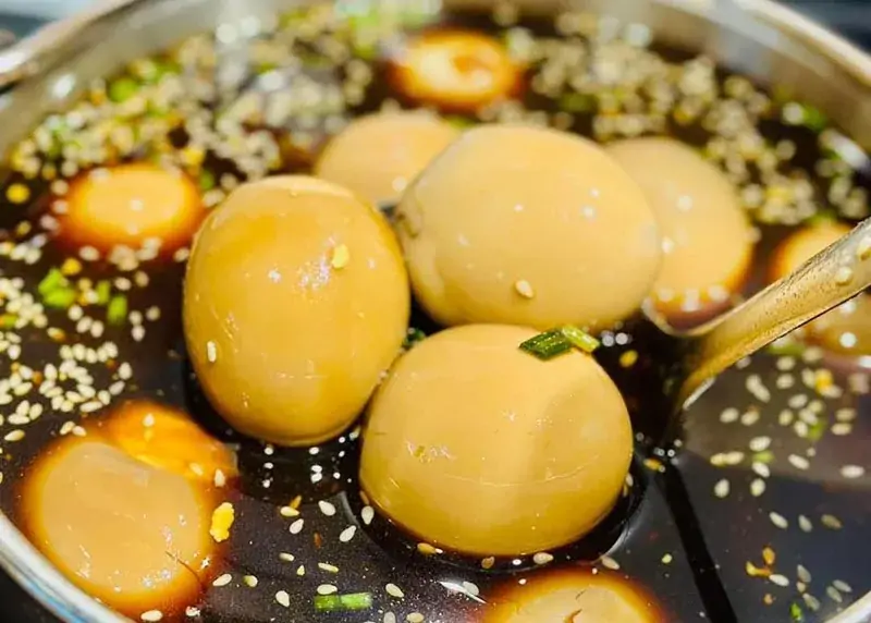 Trứng ngâm tương