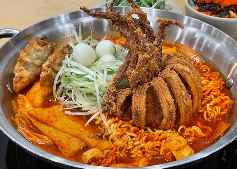Đánh Giá Từ Cộng Đồng
