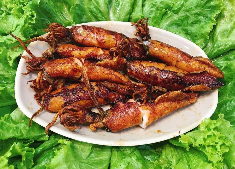 banh-trang-cuon-thit-heo-van-beo-tran-quoc-hoan 3