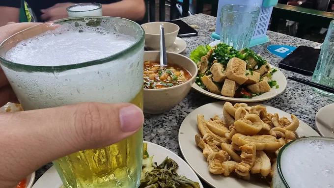bia-hao-xom-ngoai-giao-doan 3