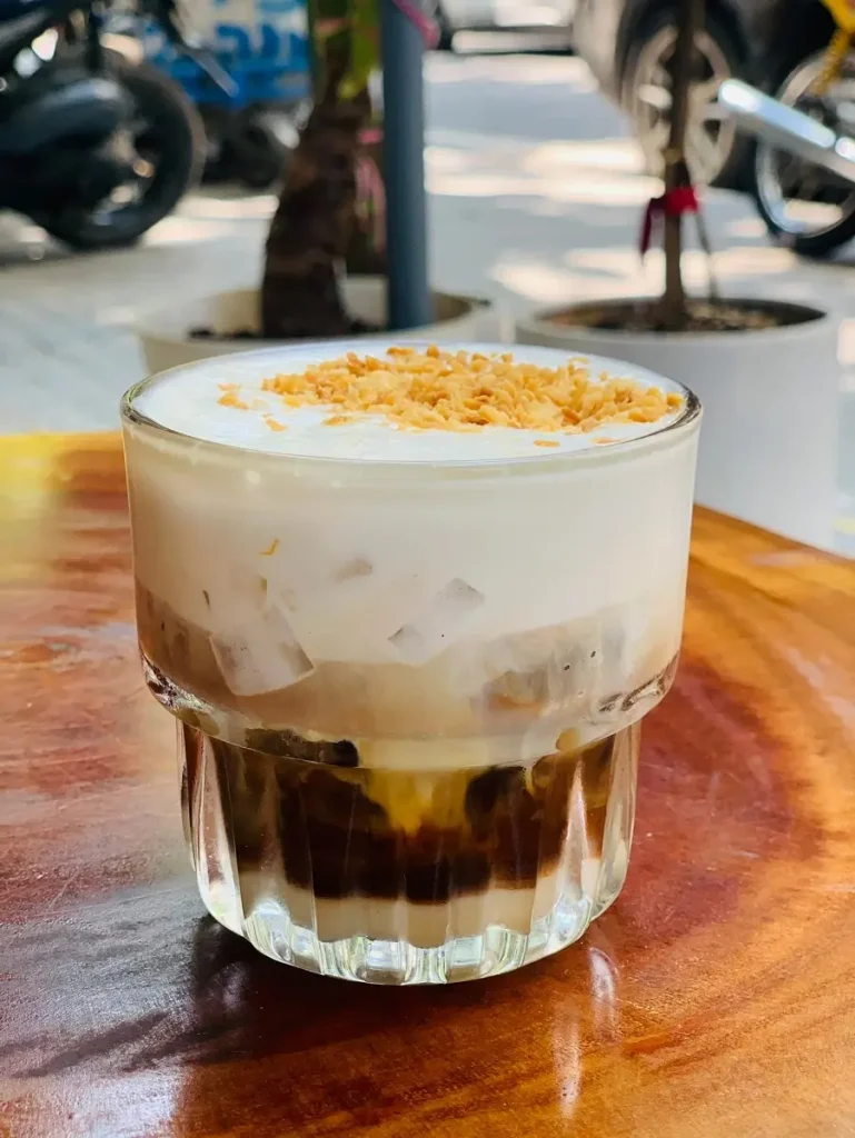 cafe-ho-xuan-huong 2