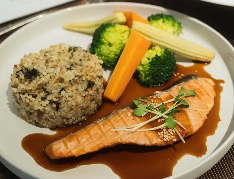 Cá Hồi Áp Chảo Sốt Teriyaki