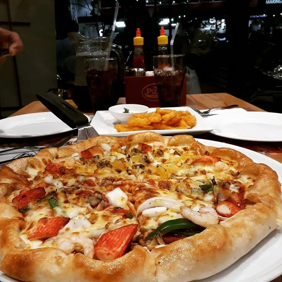 pizza-hai-ba-trung 2