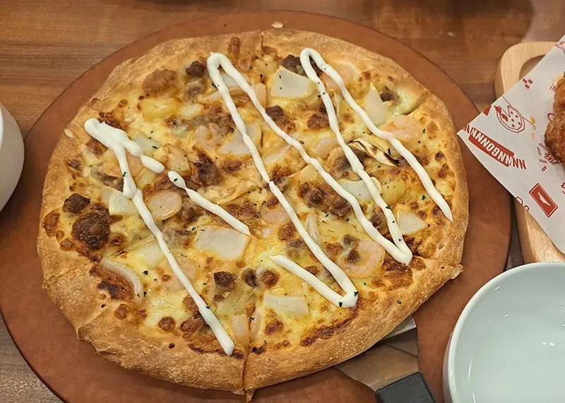 Pizza Thịt Bò Và Hải Sản sáng tạo