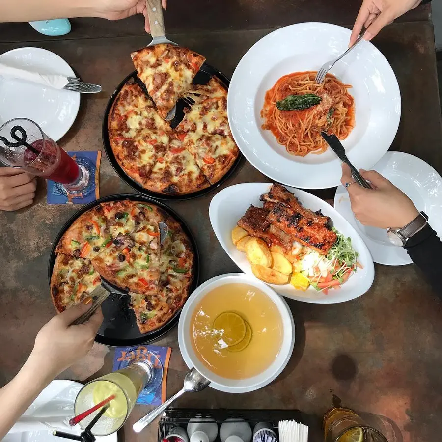 pizza-minh-khai-3
