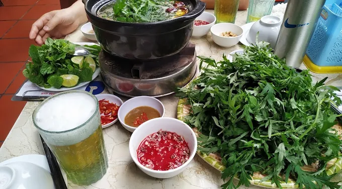 quan-bia-nguyen-trai-1