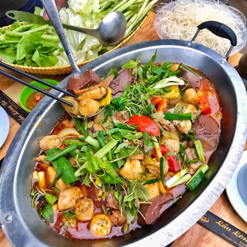 quan-bia-nguyen-trai-4