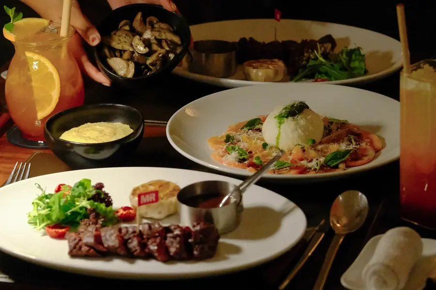quan-steak-ngon-ha-noi 5