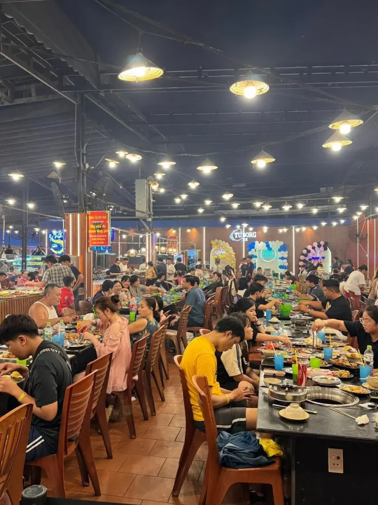 buffet-hai-san-tan-phu 2