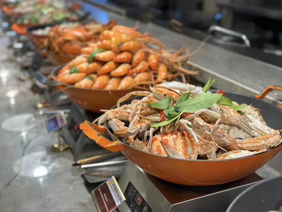 buffet-hai-san-tan-phu 5