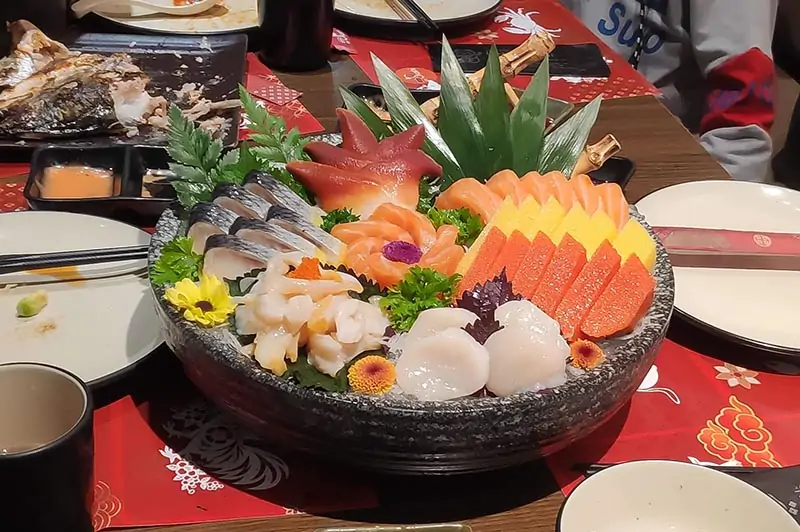 Sashimi Mix 4