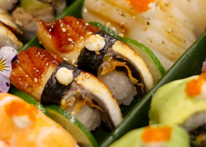 Sushi lươn