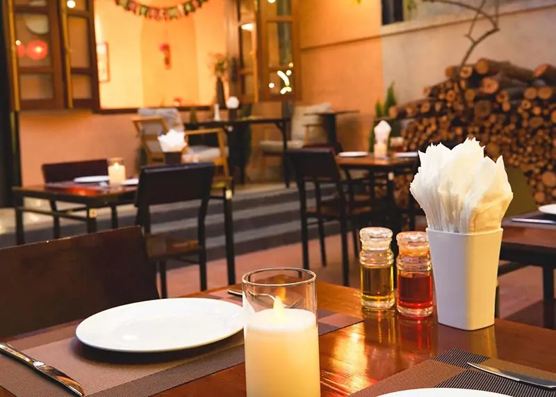 Không gian tại Pizza Parma Tây Hồ