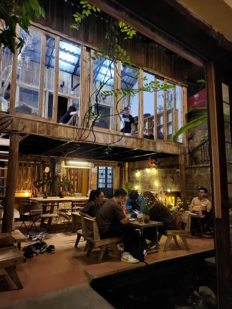 quan-cafe-yen-tinh-o-ha-noi 1