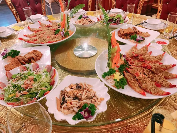 quan-nhau-hoang-cau 4
