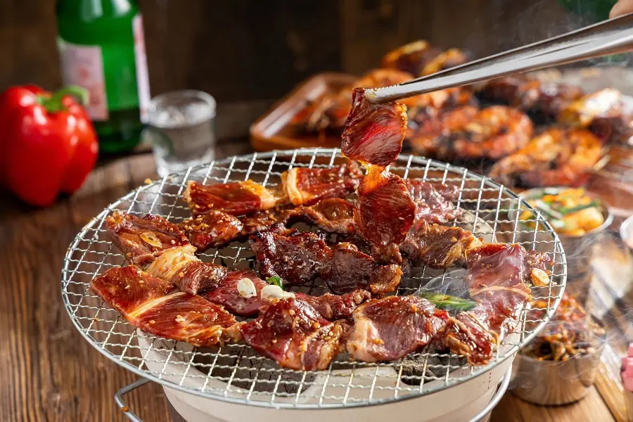 quan-nuong-pham-van-dong 7