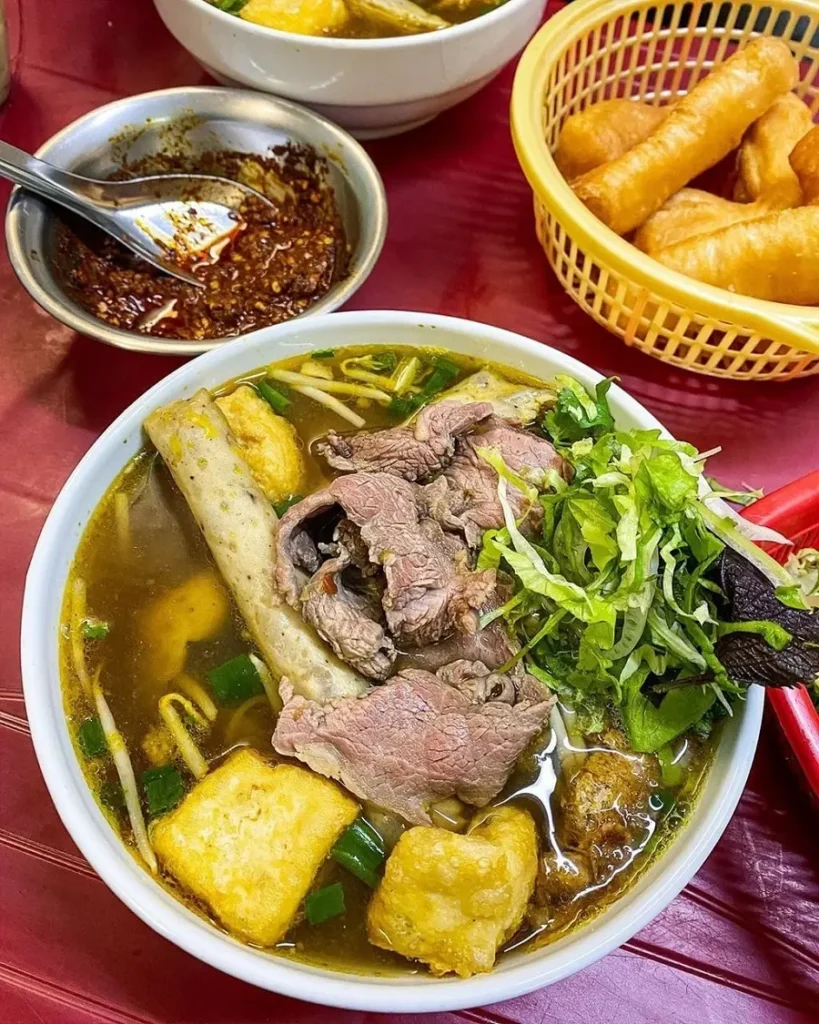 bun-rieu-pho-co-1