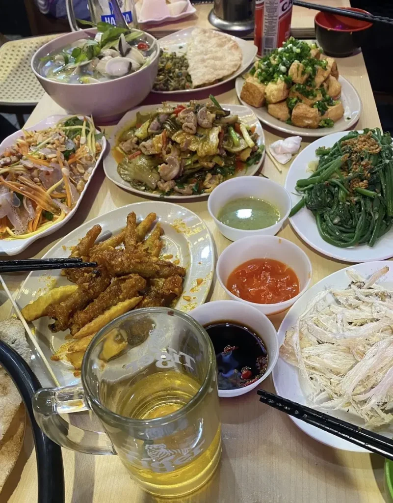 quan-nhau-pho-co 10