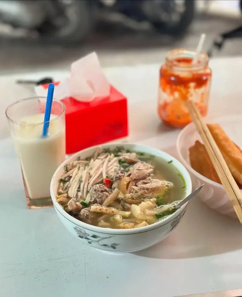 quan-pho-co 7