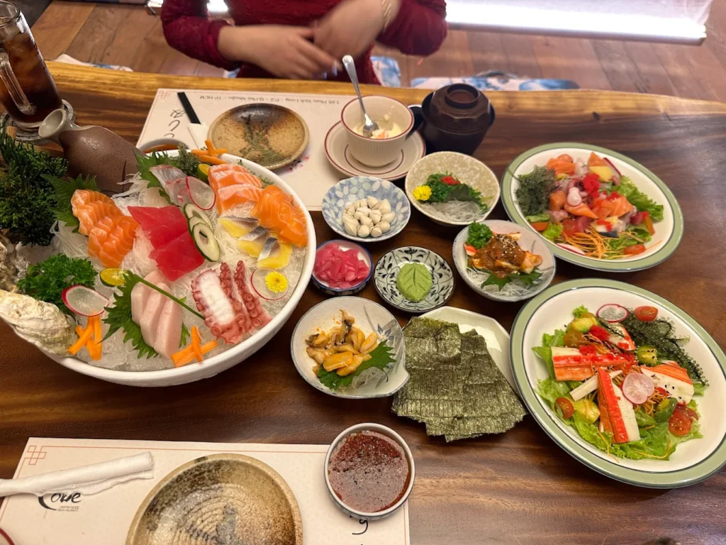 sushi-phu-nhuan 6