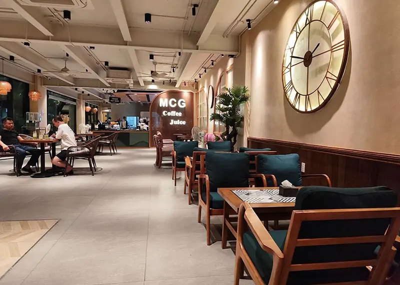 Không gian của cafe Mekong Hải Phòng