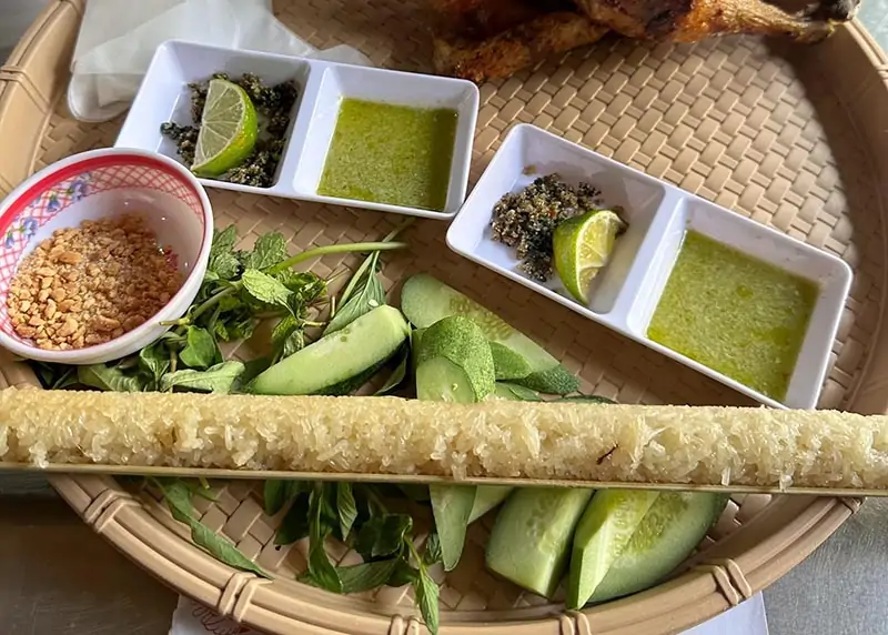 Cơm lam dẻo thơm