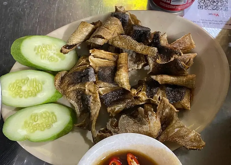 Món ăn kèm phong phú