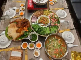 Nhà hàng Gió Sông Bến Tre