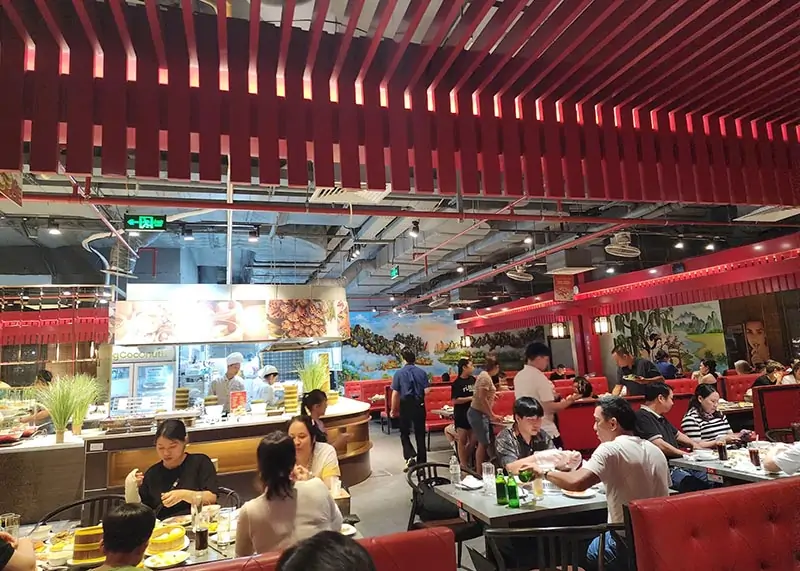 Không gian và tiện ích