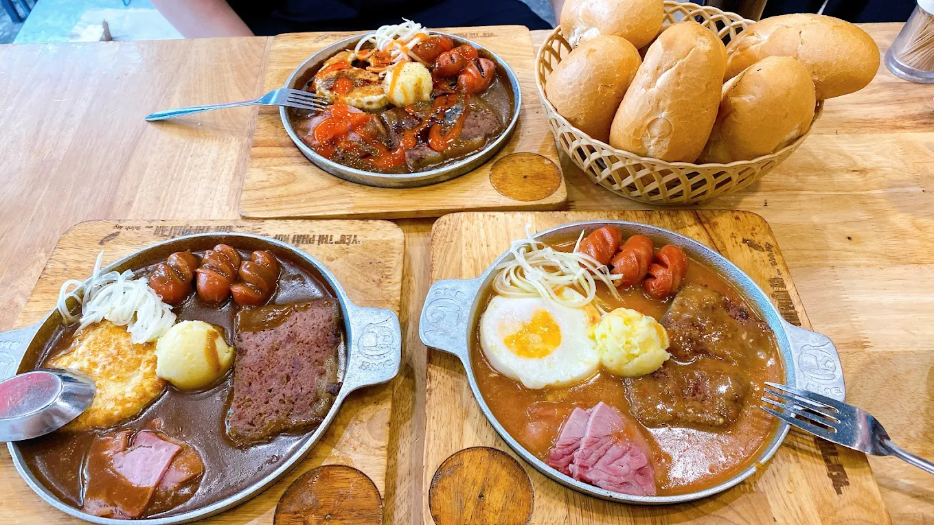 tiem banh mi gan day 0