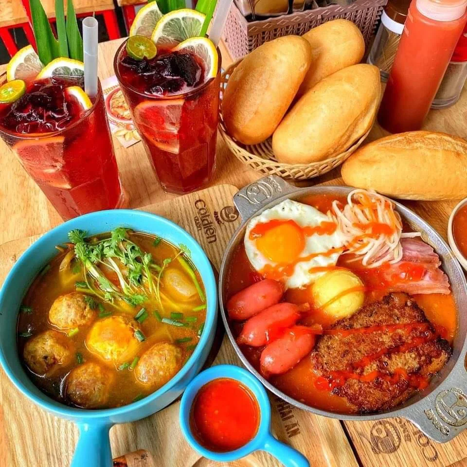 tiem banh mi gan day 10