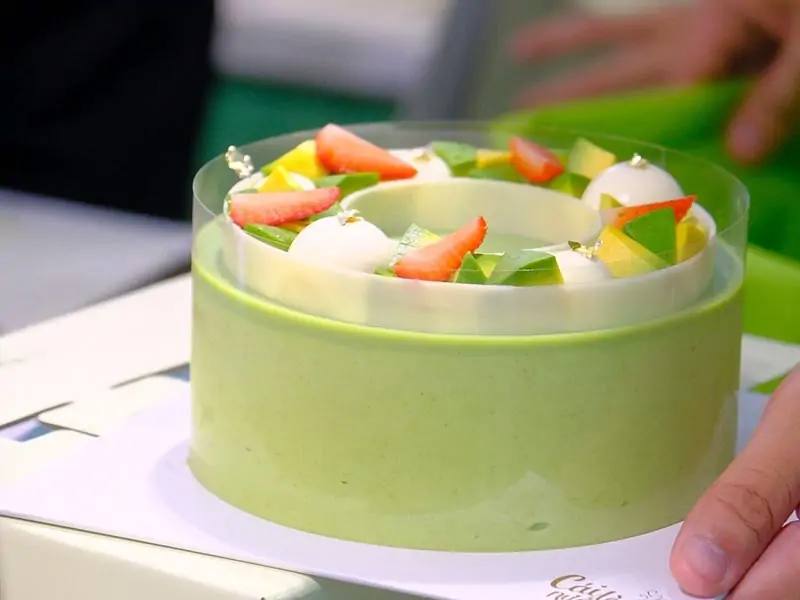Bánh Mousse Bơ (Green Bliss)