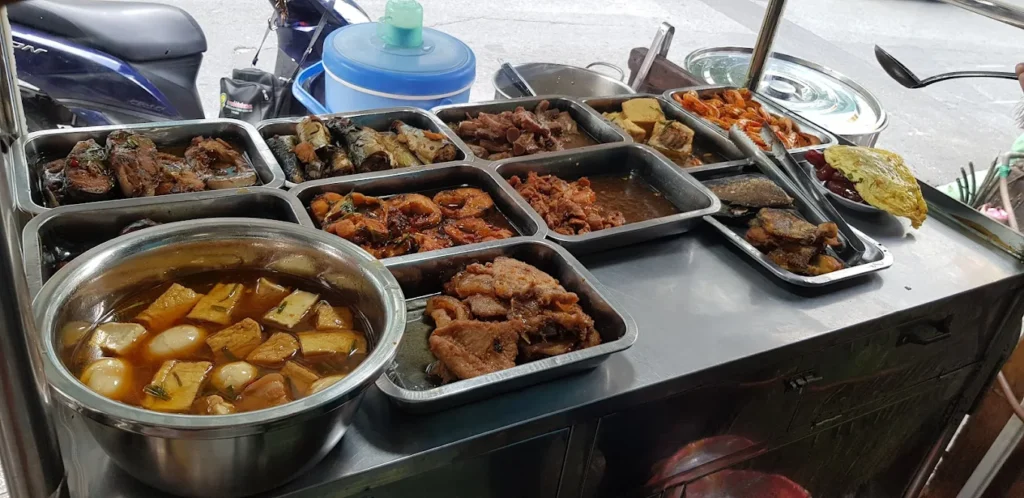 quan com binh dan quan 5 2