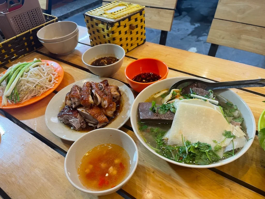 quan ngan ngon ha noi 5