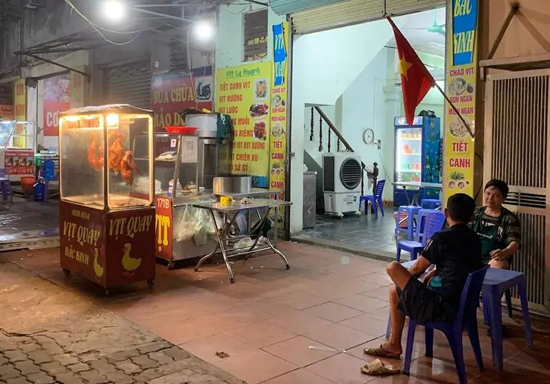 Không gian bình dân