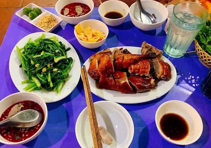 Đôi nét về Anh Hoa Vịt quay Bắc Kinh