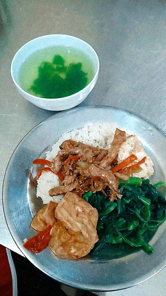 quan com binh dan ha noi 1