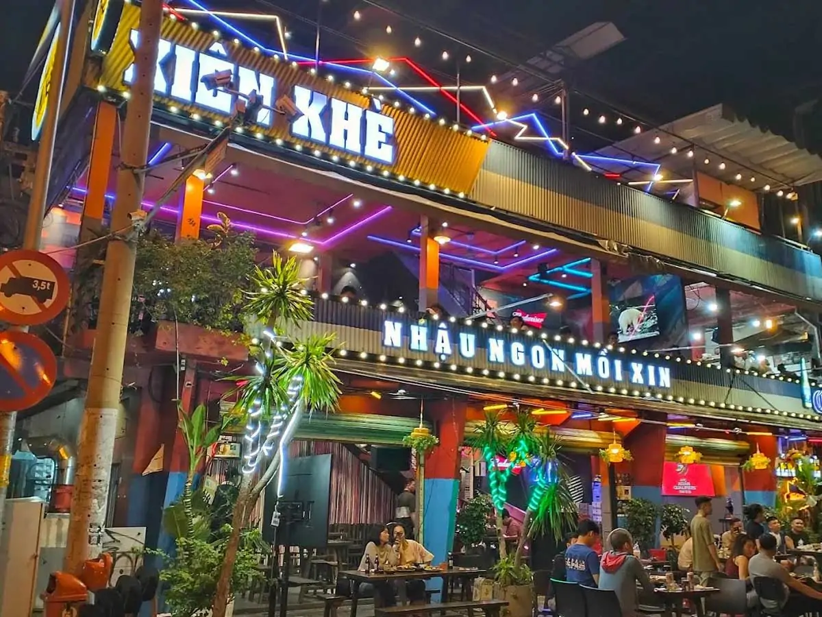 Quán lẩu & nướng Xiên Khè