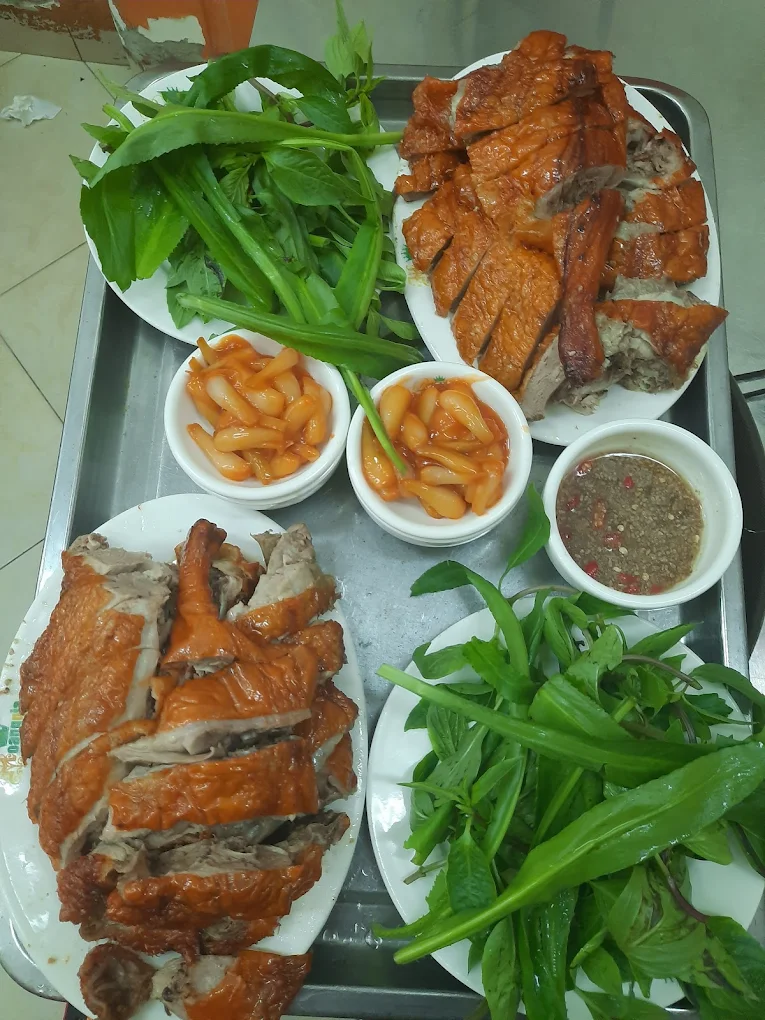 quan vit quay bac kinh o ha noi 1