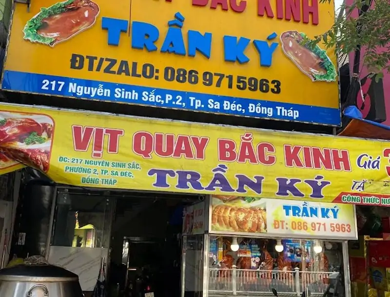 Đôi nét về vịt quay Bắc Kinh Trần Ký