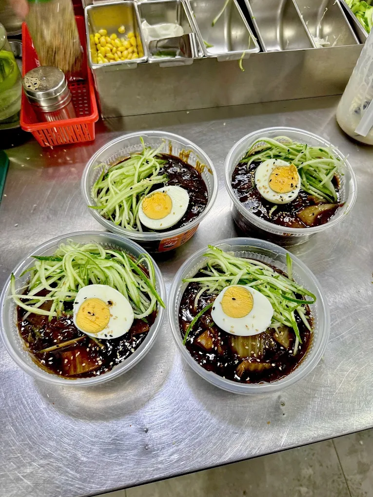 mi tuong den ngon o sai gon 3